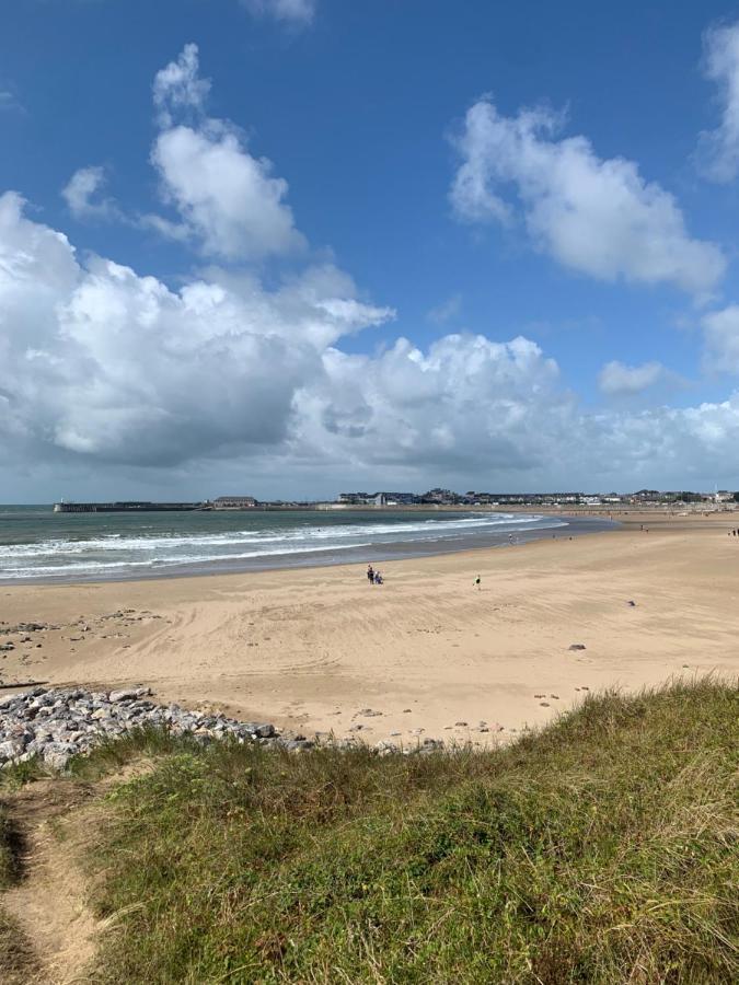 Phoenix Caravan Hire, Trecco Bay 波斯考尔 外观 照片