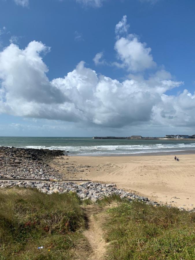 Phoenix Caravan Hire, Trecco Bay 波斯考尔 外观 照片