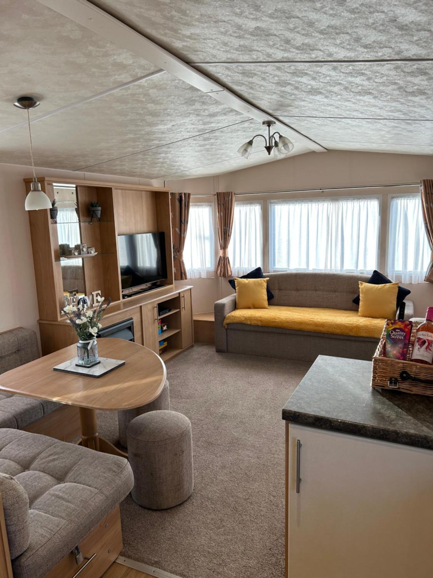 Phoenix Caravan Hire, Trecco Bay 波斯考尔 外观 照片