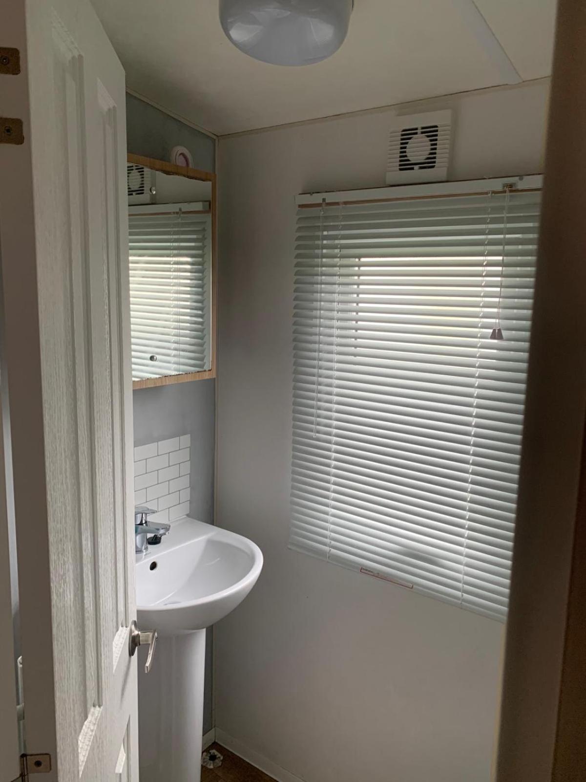 Phoenix Caravan Hire, Trecco Bay 波斯考尔 外观 照片