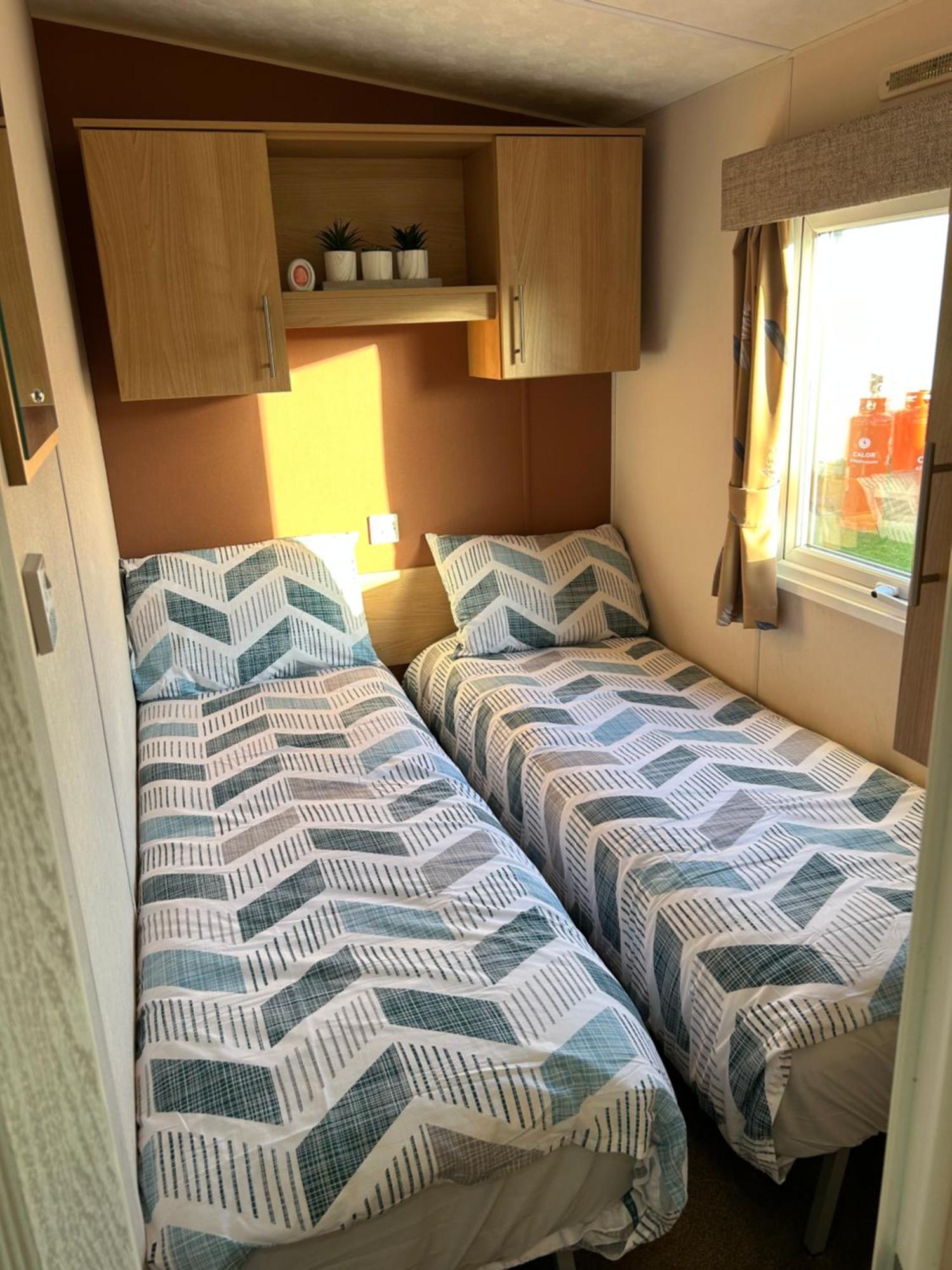 Phoenix Caravan Hire, Trecco Bay 波斯考尔 外观 照片
